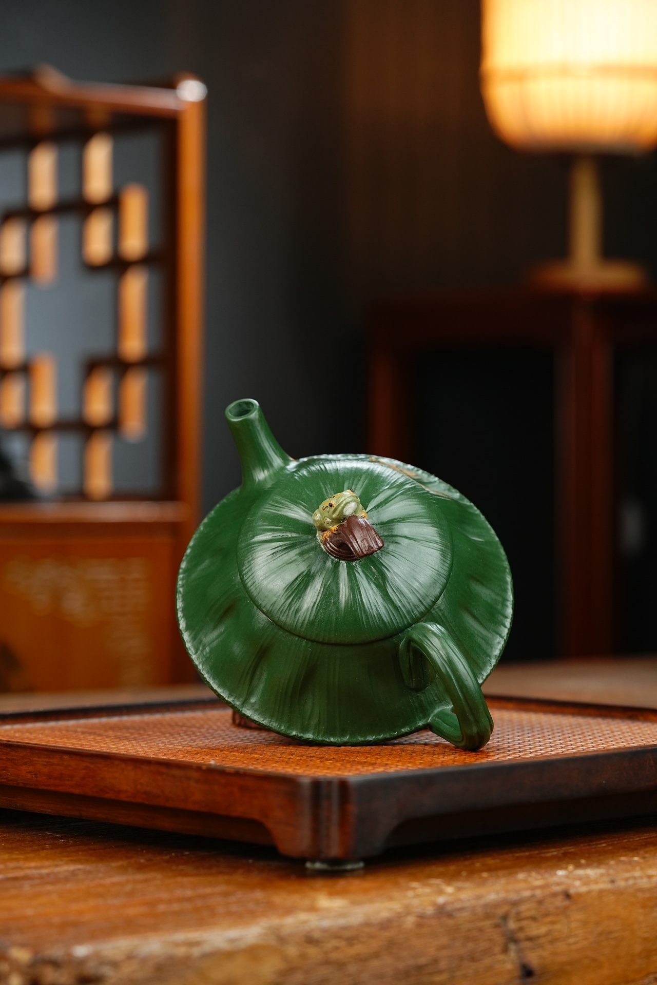 蛙趣莲蓬宜兴紫砂壶原矿绿泥泥料220CC Frog Fun Lotus Pod Yixing Zisha Teapot Original Ore Green Clay Material 220CC