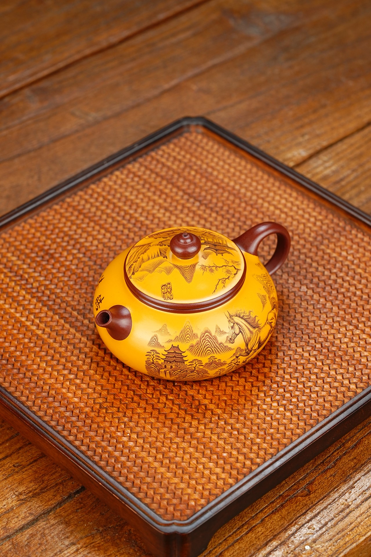 双色寒江宜兴紫砂壶原矿龙血砂泥料200CC Two-tone Cold River Yixing Purple Clay Teapot Original Ore Dragon Blood Sand Clay 200CC