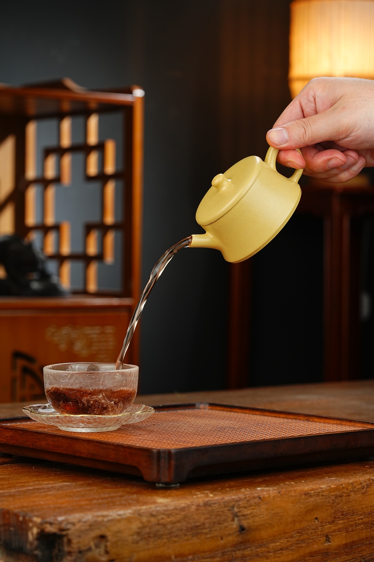 云柱宜兴紫砂壶原矿本山绿泥泥料130CC Yunzhù Yixing Zisha Teapot Original Mine Benshan Green Clay Material 130CC