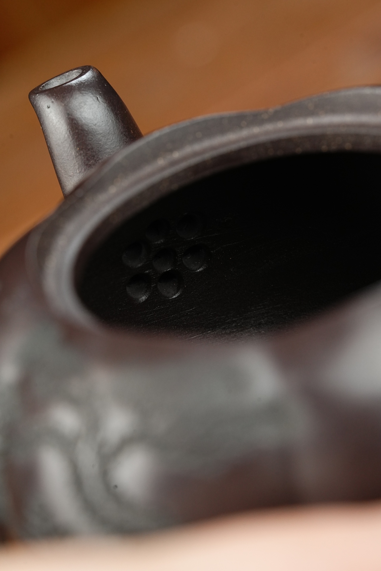 瓜趣宜兴紫砂壶原矿老紫泥泥料240CC Guaqu Yixing Zisha Teapot Original Ore Old Purple Clay Material 240CC
