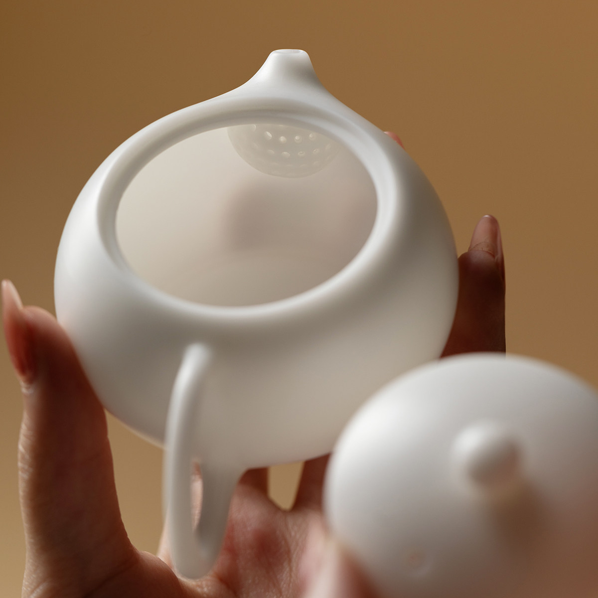 西施茶壶羊脂玉德化白瓷茶壶100ML Xishi Teapot, Mutton Fat Jade Dehua White Porcelain Teapot 100ML