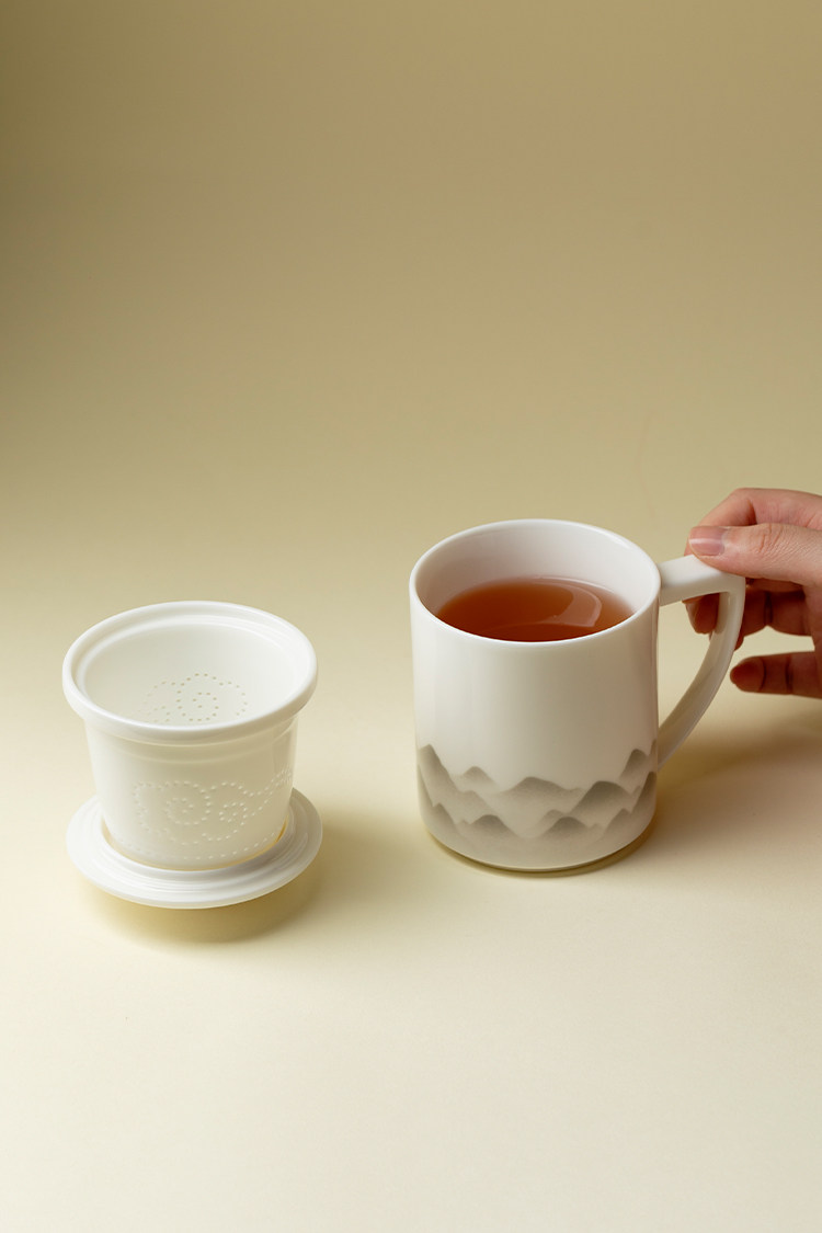 千里江山茶水分离泡茶杯马克杯羊脂玉德化白瓷茶具400ML  Qianli Jiangshan Tea Water Separation Brewing Cup Mug, Mutton Fat Jade Dehua White Porcelain Tea Set 400ML