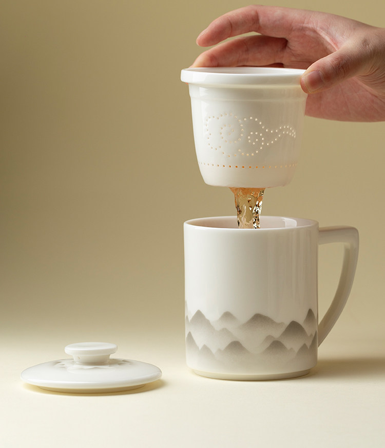 千里江山茶水分离泡茶杯马克杯羊脂玉德化白瓷茶具400ML  Qianli Jiangshan Tea Water Separation Brewing Cup Mug, Mutton Fat Jade Dehua White Porcelain Tea Set 400ML