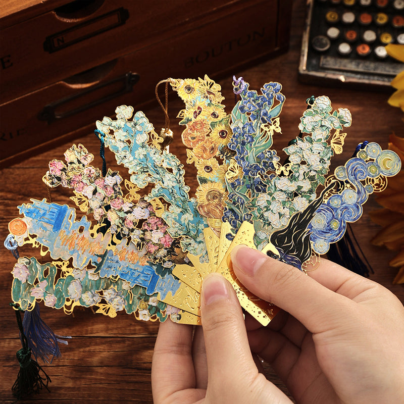 🎨 Van Gogh Hollow Bookmark – Vintage Art Inspired Bookmark 📚