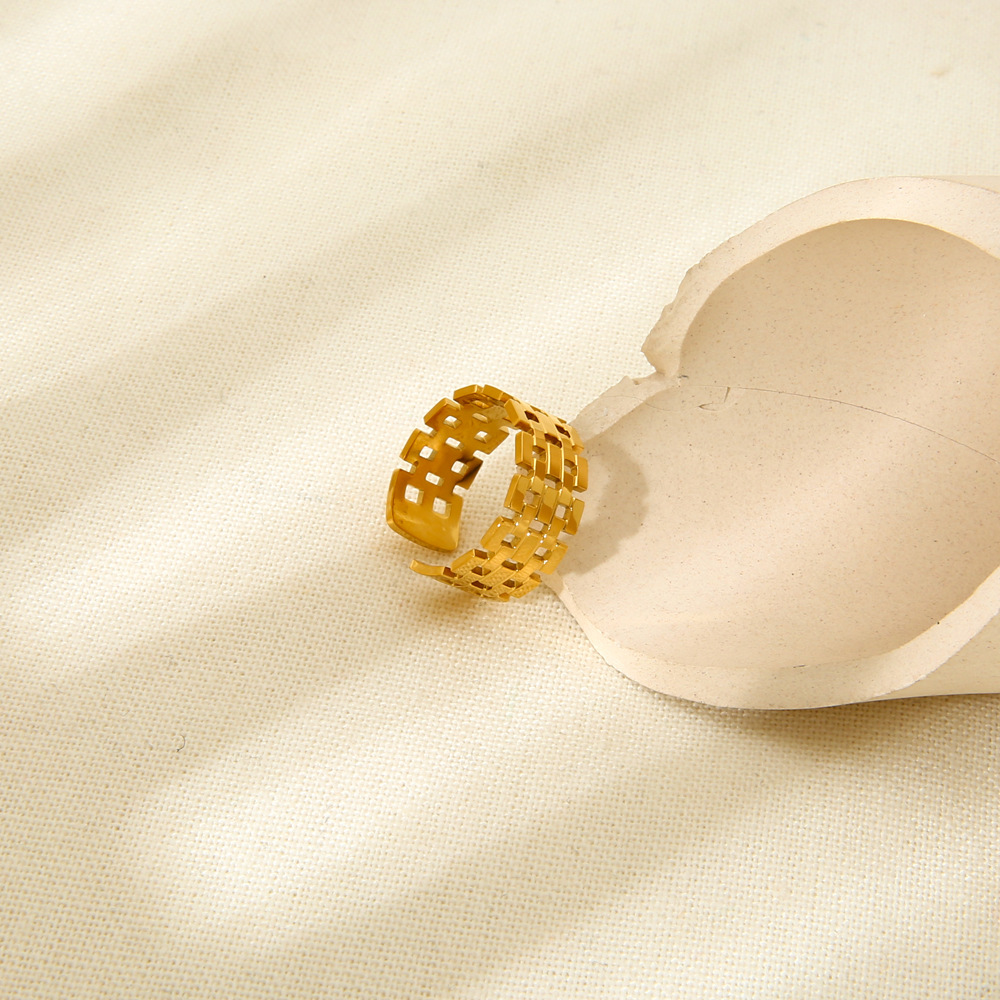 Vintage Watch-Link Open Ring