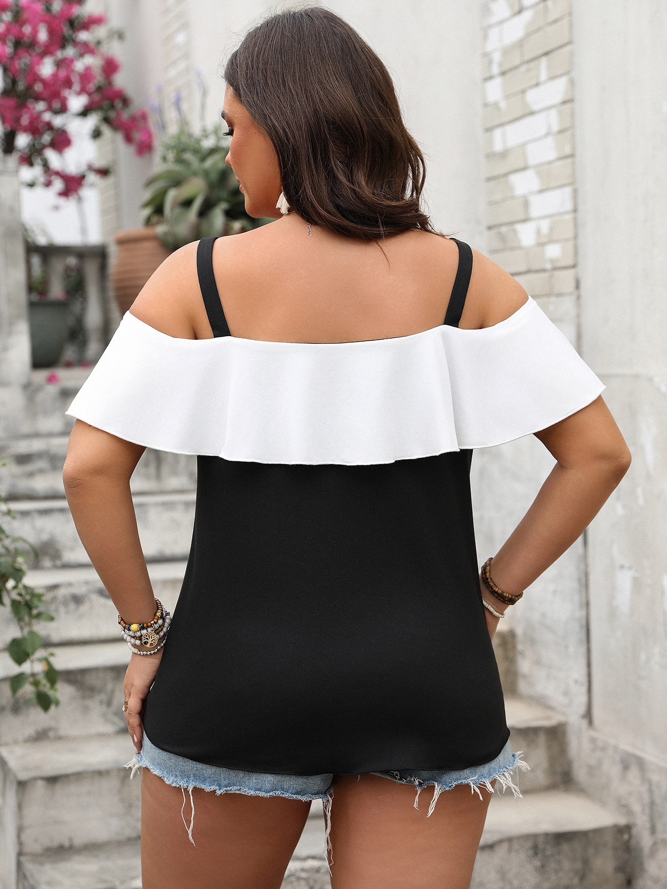 Black & White Off-Shoulder Ruffle Bow Top | Curvy Summer Casual Blouse