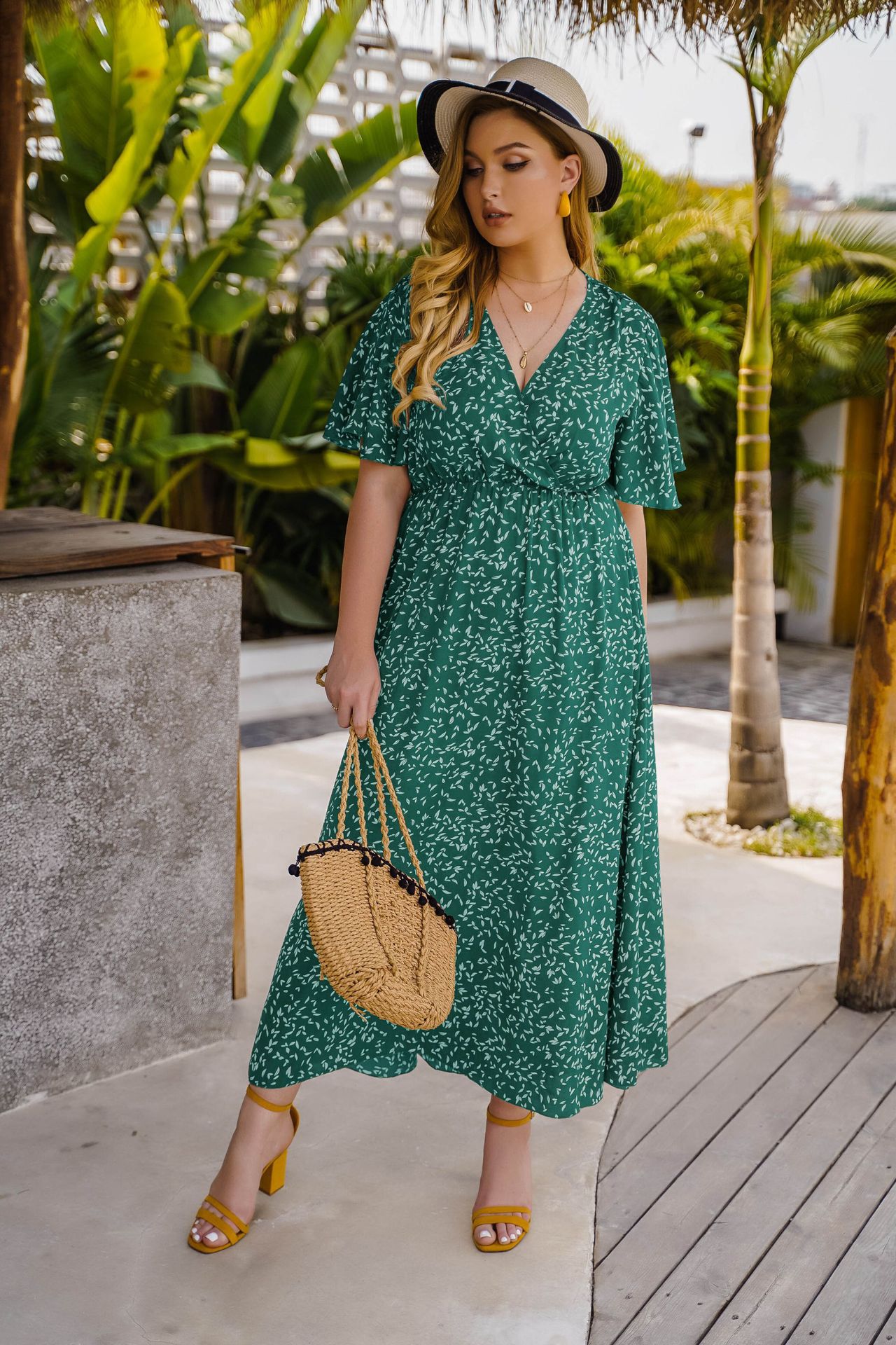Leaf Print V-Neck Flutter Sleeve Maxi Dress | Curvy Women's Vacation & Casual Dress