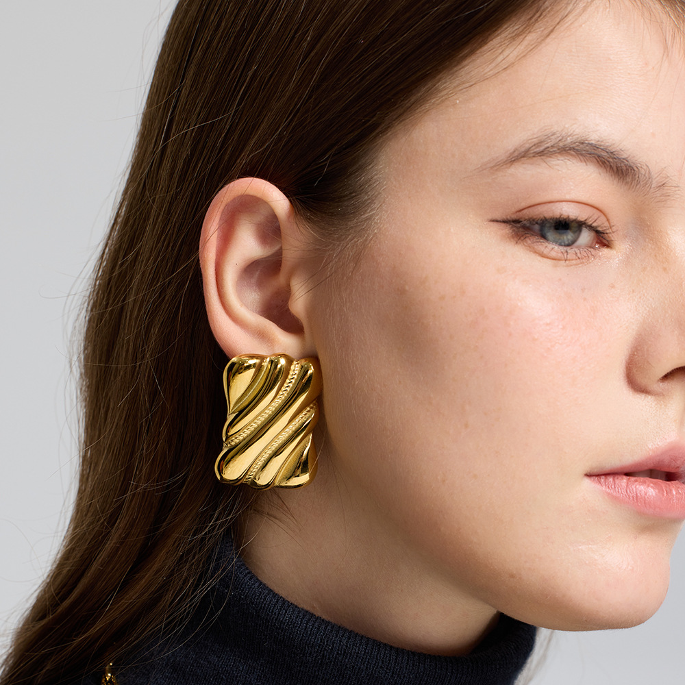Twisted Ribbed Square Statement Stud Earrings