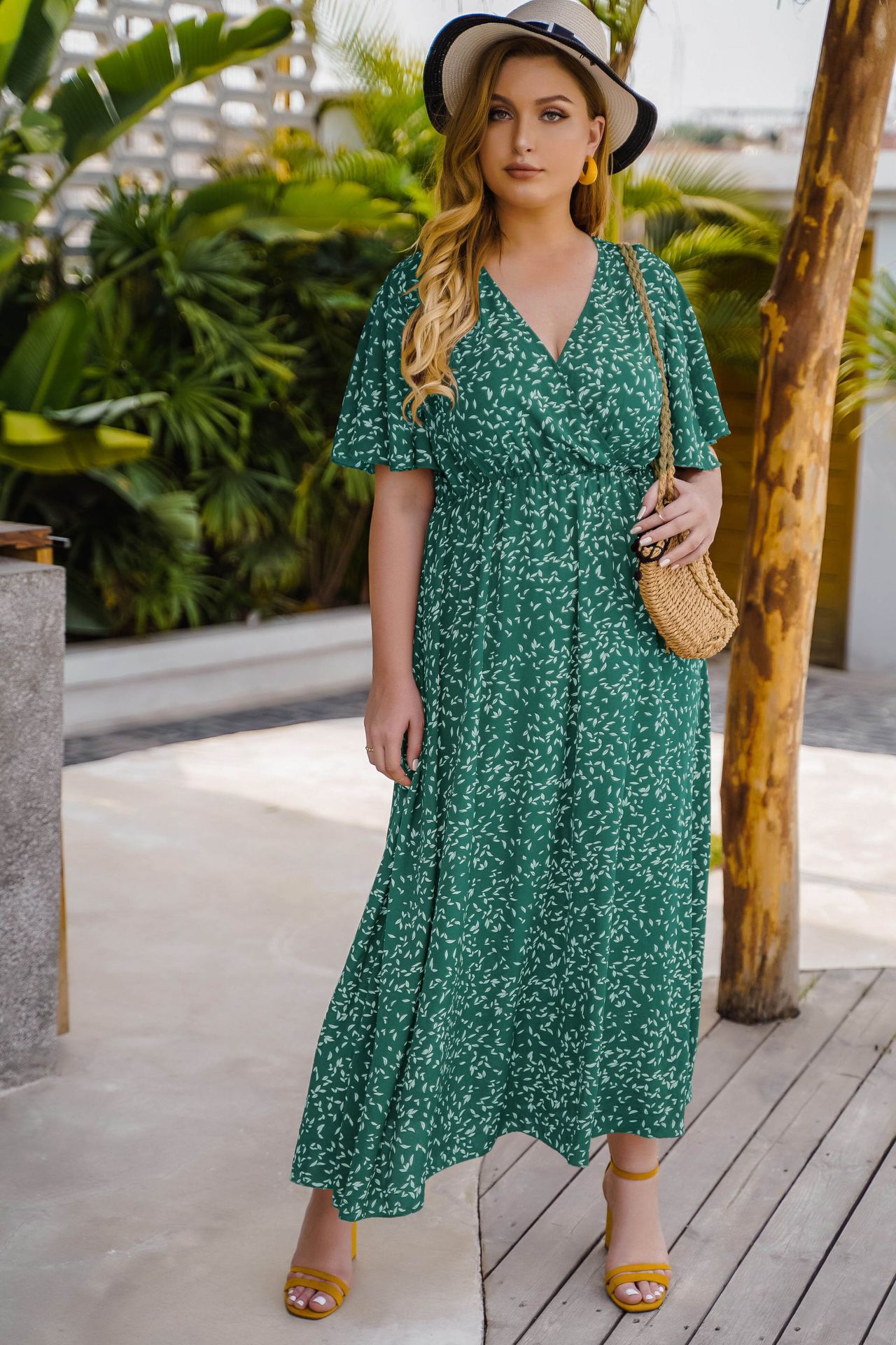 Leaf Print V-Neck Flutter Sleeve Maxi Dress | Curvy Women's Vacation & Casual Dress
