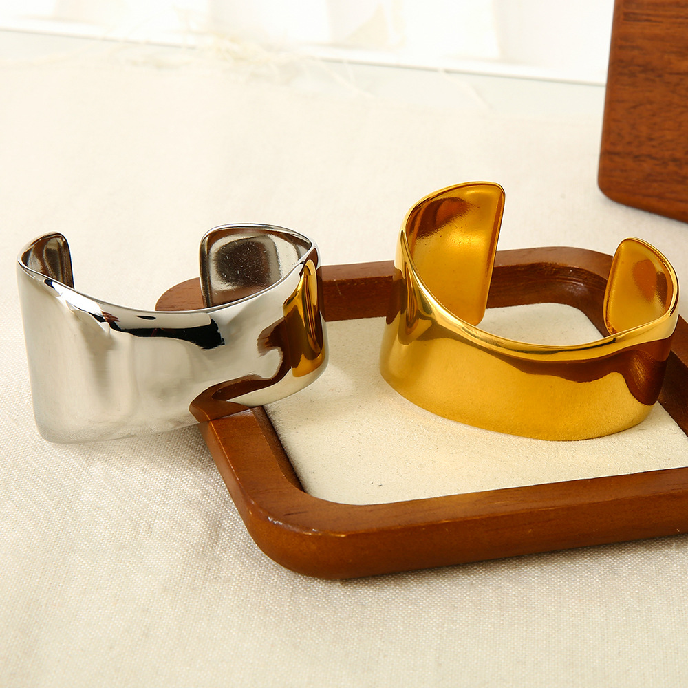 Minimalist Wide Tapered Mirror Cuff Bracelet