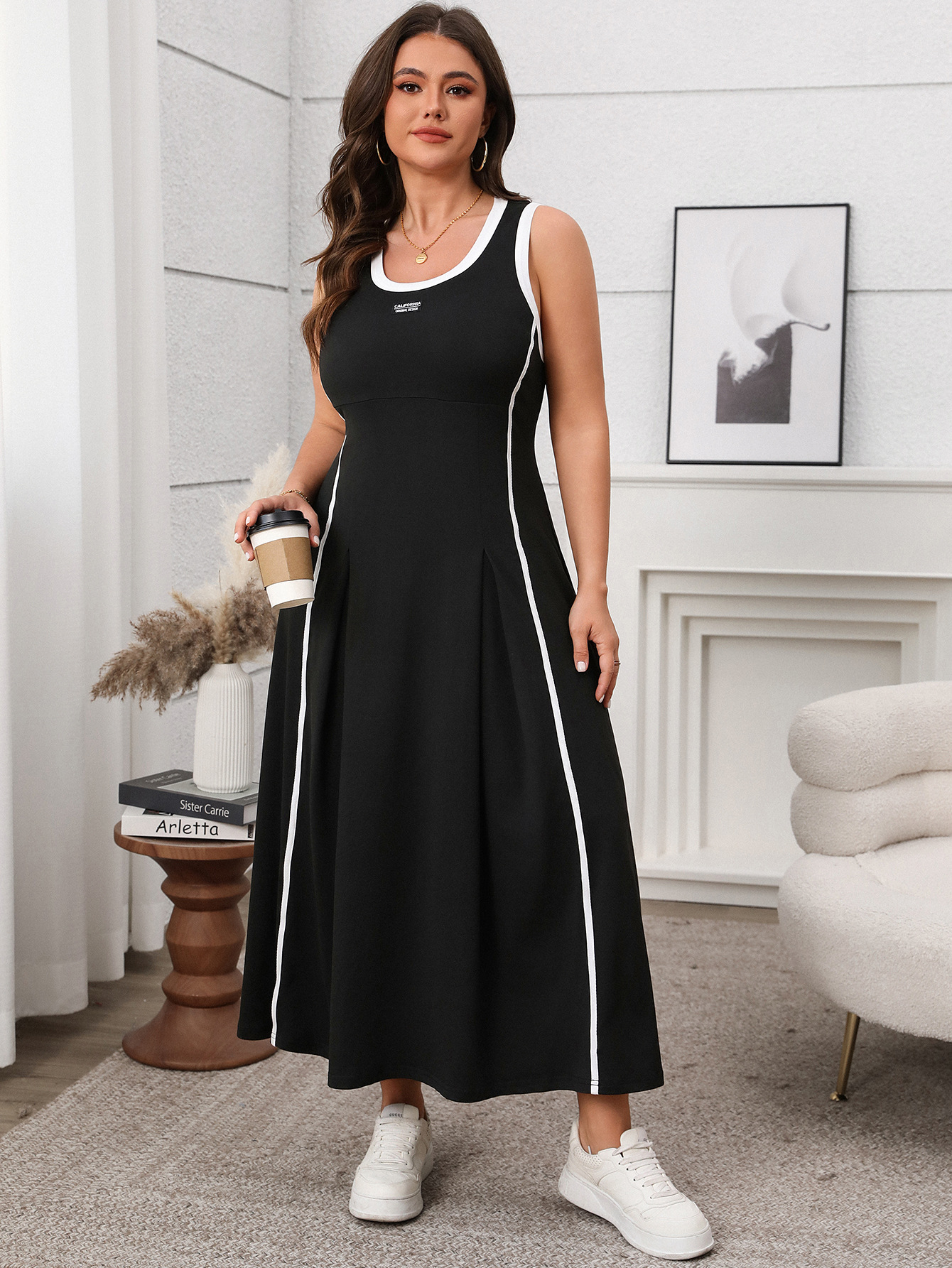 Contrast Trim Sleeveless A-Line Maxi Dress | Curvy Women's Casual Sporty Dress
