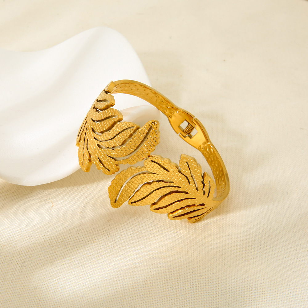 Double Leaf Spring Hinged Cuff Bracelet