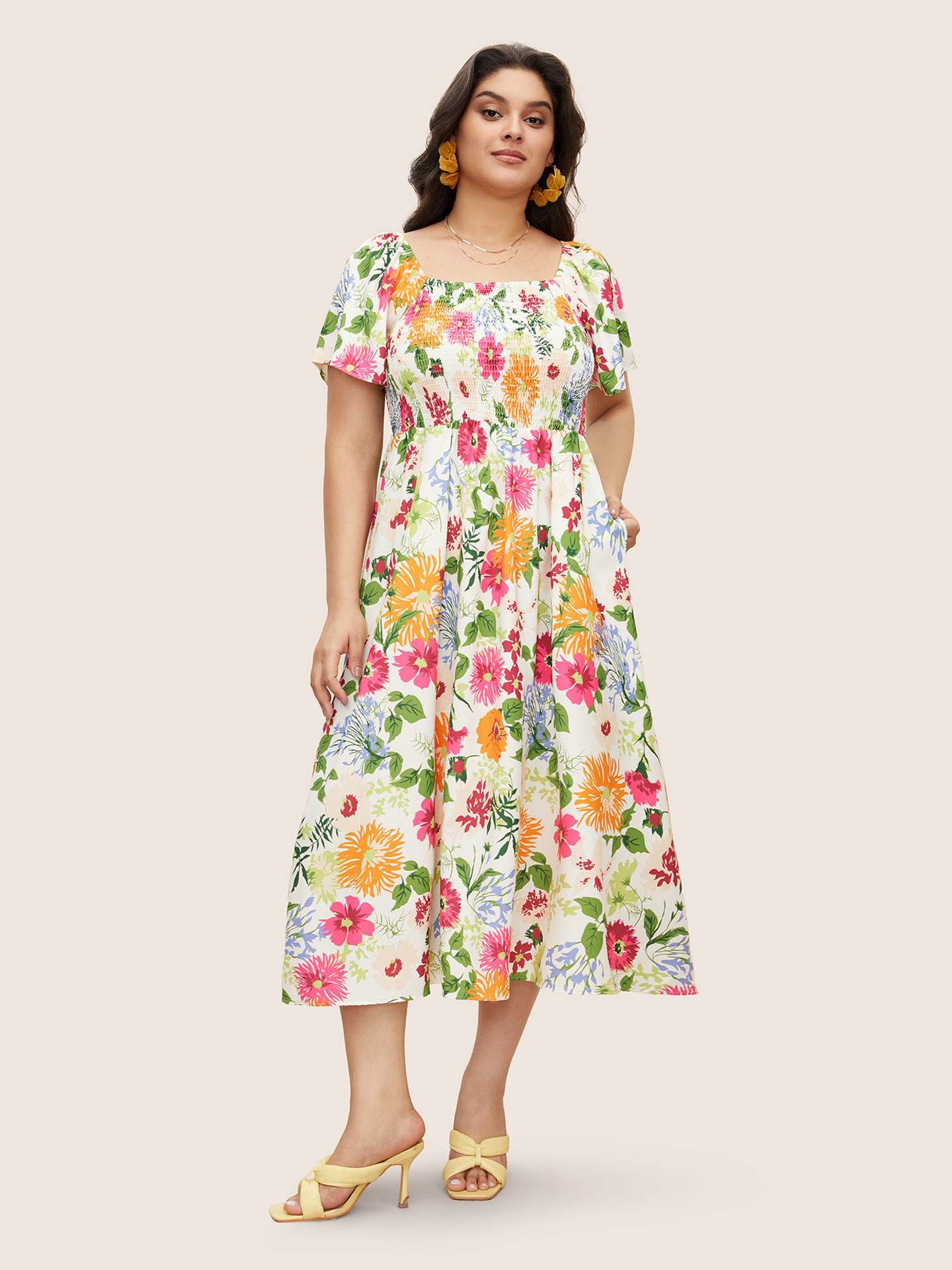 Floral Square Neck Smocked Puff Sleeve Midi Dress | Curvy Women's Casual & Vacation Dress