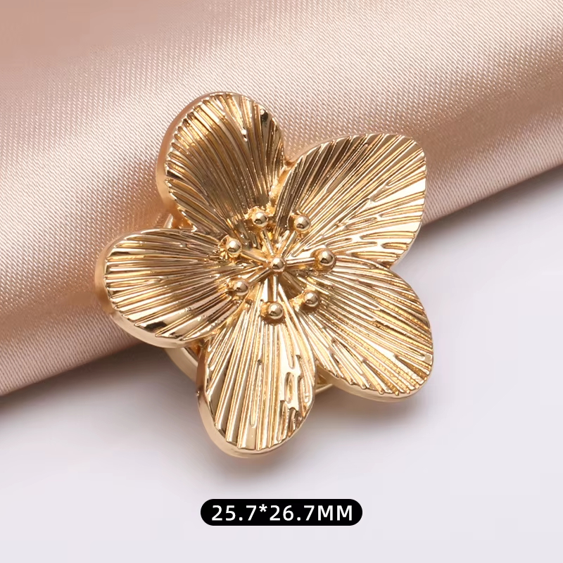 💎 Rhinestone & Pearl Decorative Collar Clips Set