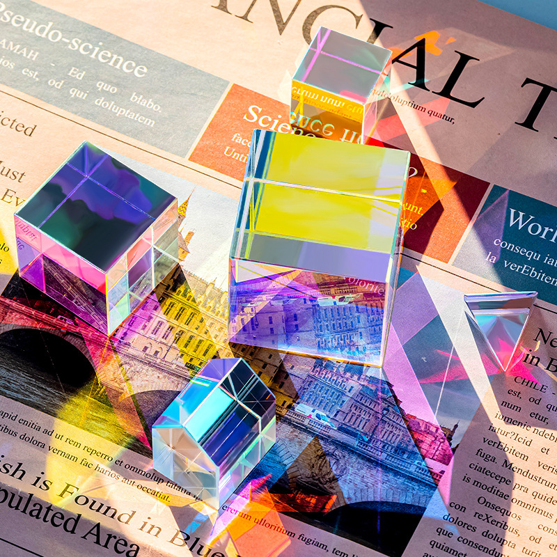 🌈 Rainbow Prism Suncatcher Light Cube