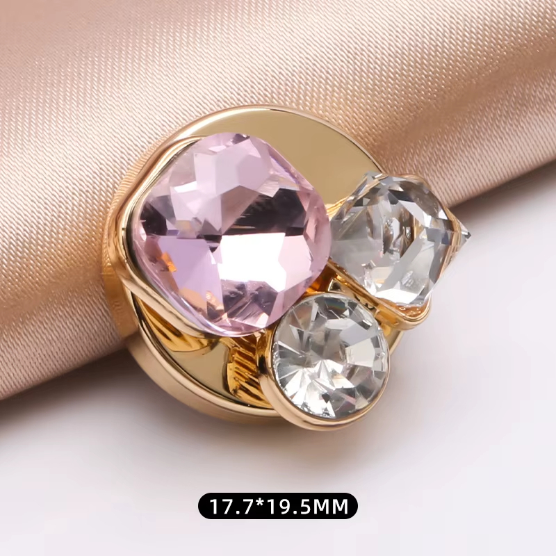 💎 Rhinestone & Pearl Decorative Collar Clips Set