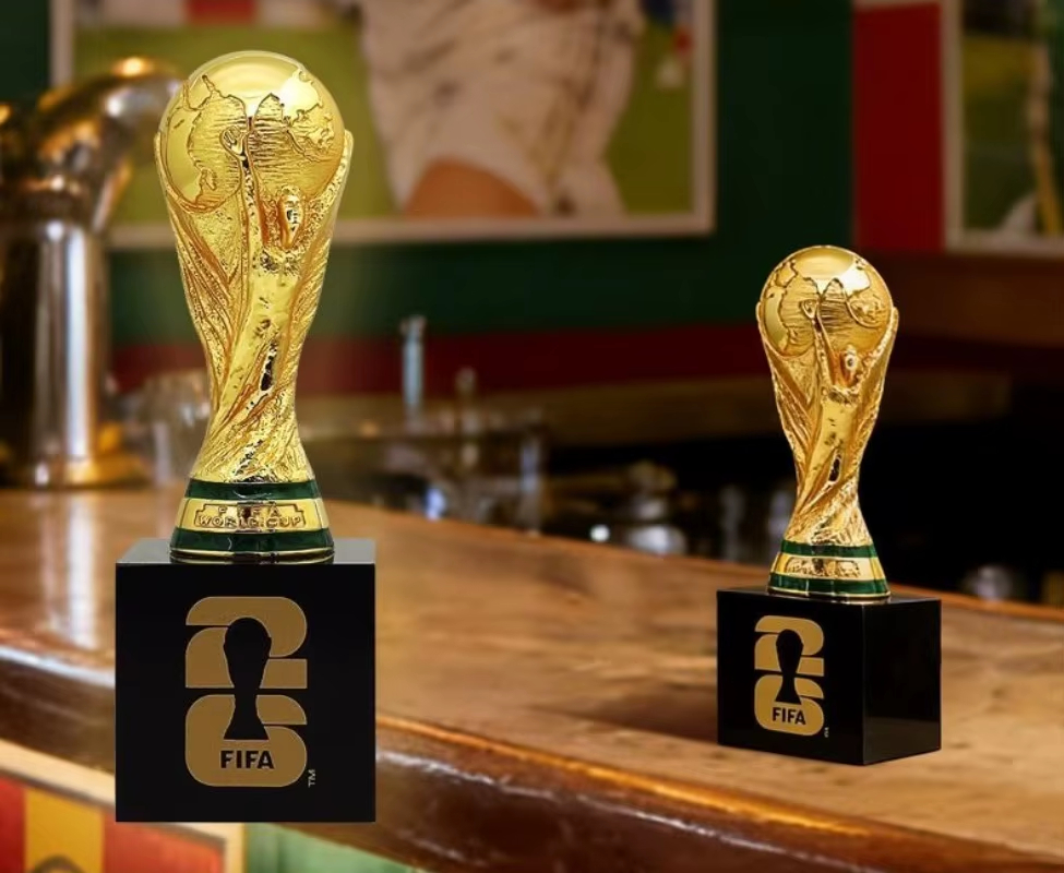 🏆 2026 World Cup Trophy Collectible