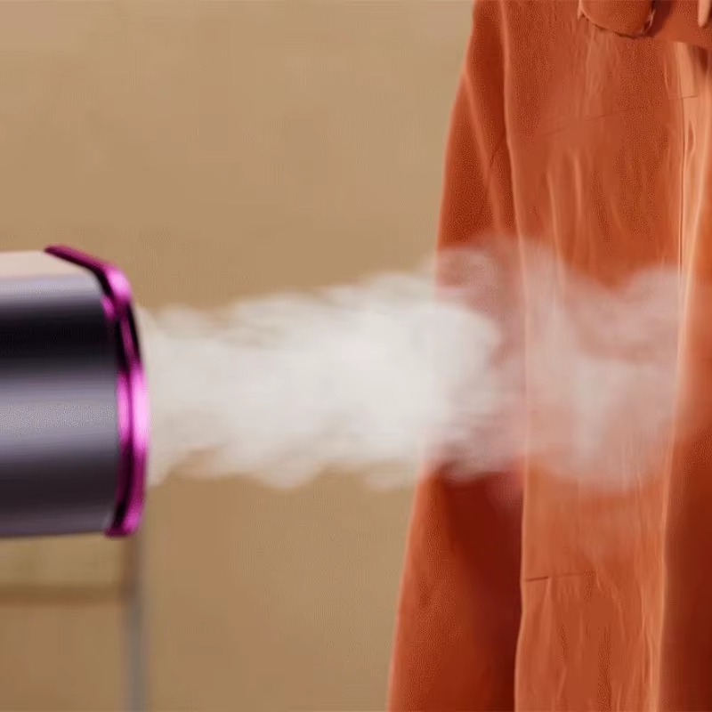 👔 Portable Handheld Garment Steamer