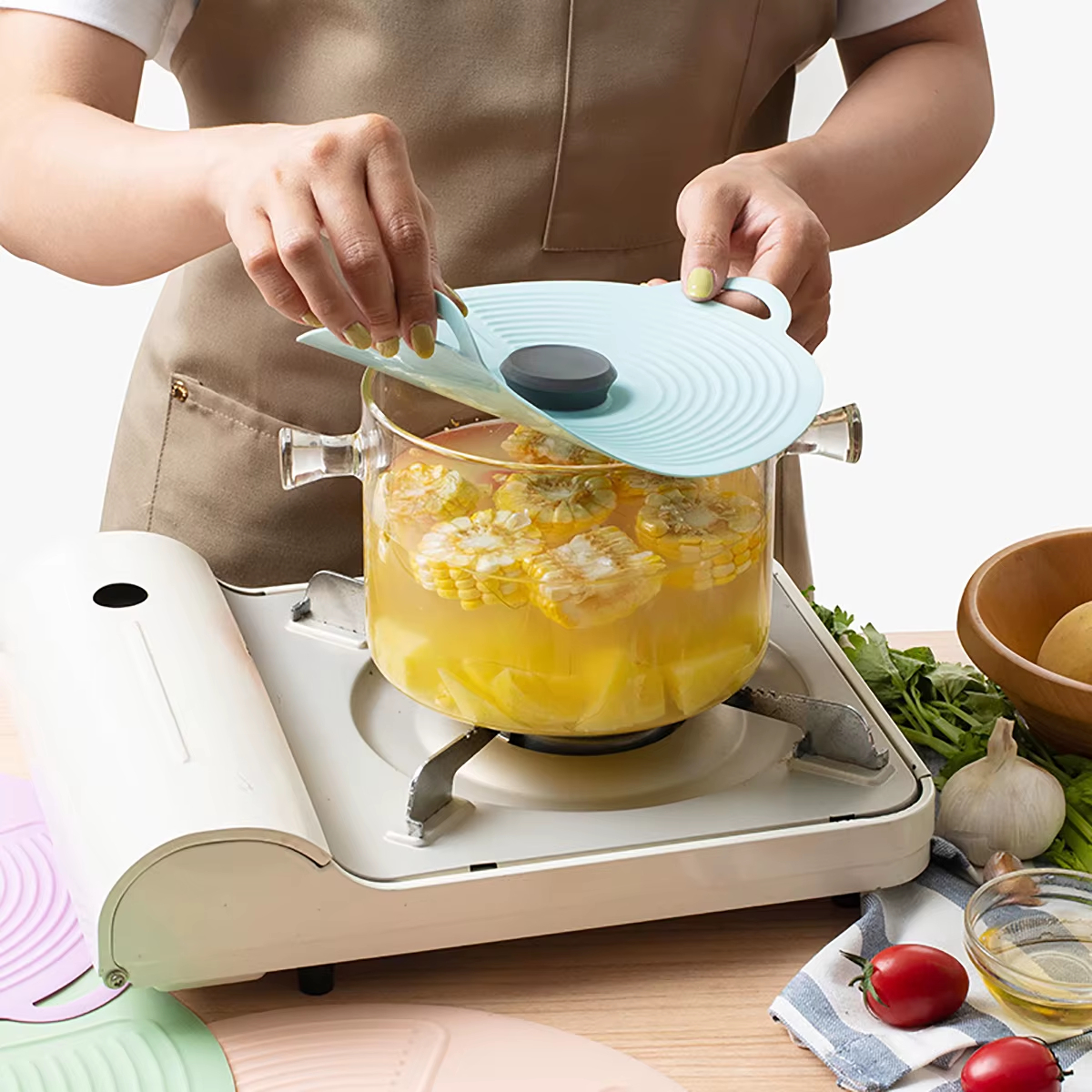 🍲 Heat-Resistant Silicone Pot Cover – Anti-Overflow & Splatter Guard