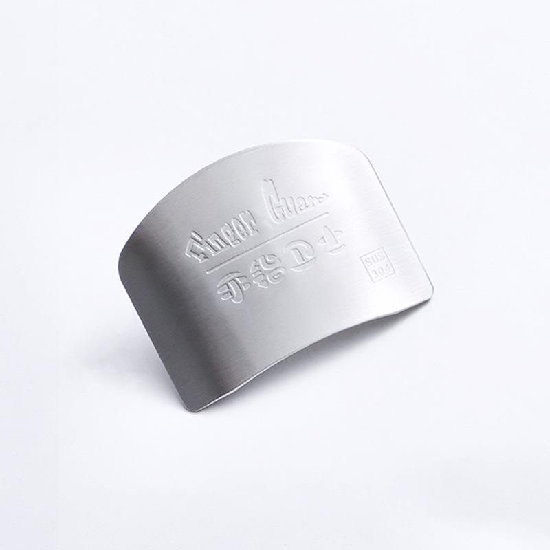Stainless Steel Adjustable Finger Protector – Anti-Cut Kitchen Hand Guard