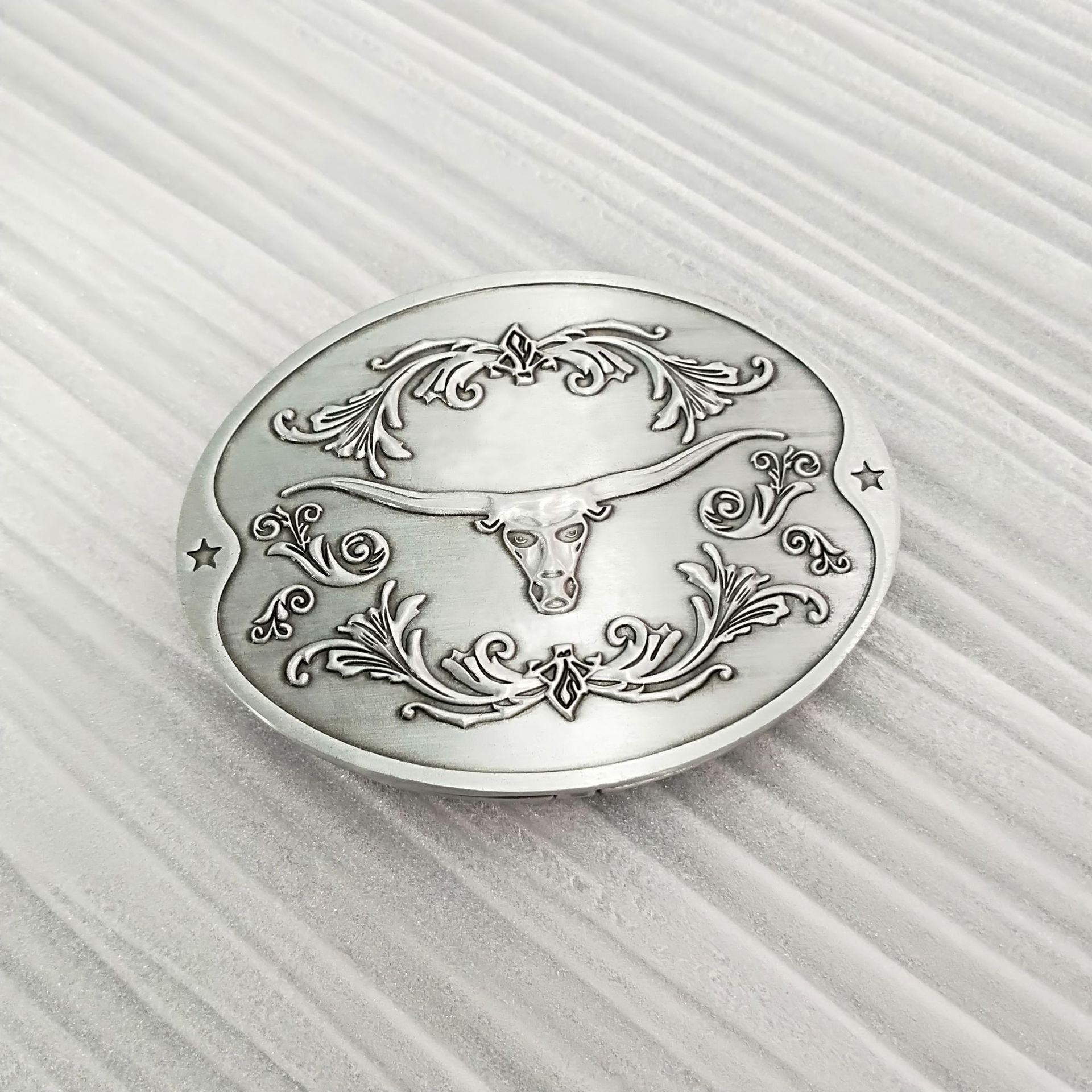 🤠 Texas Style Hands-Free Beverage Belt Buckle