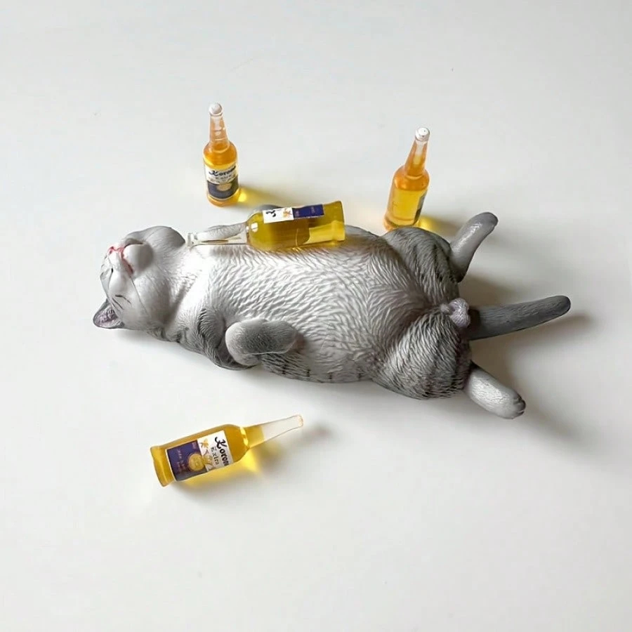 Cute Sleeping Pet Resin Figurines 🐶🐱🍺