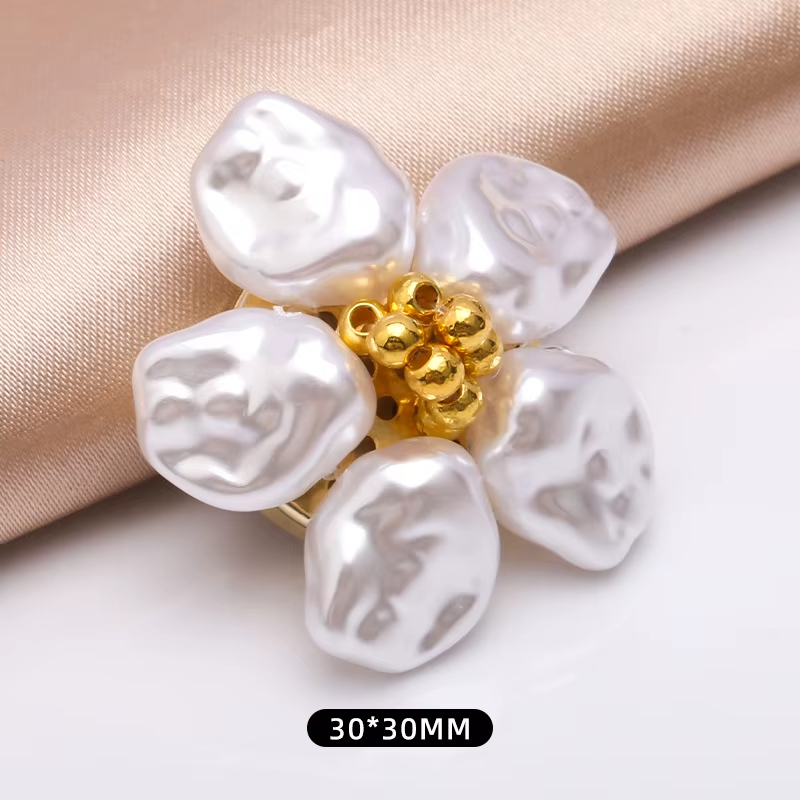 💎 Rhinestone & Pearl Decorative Collar Clips Set