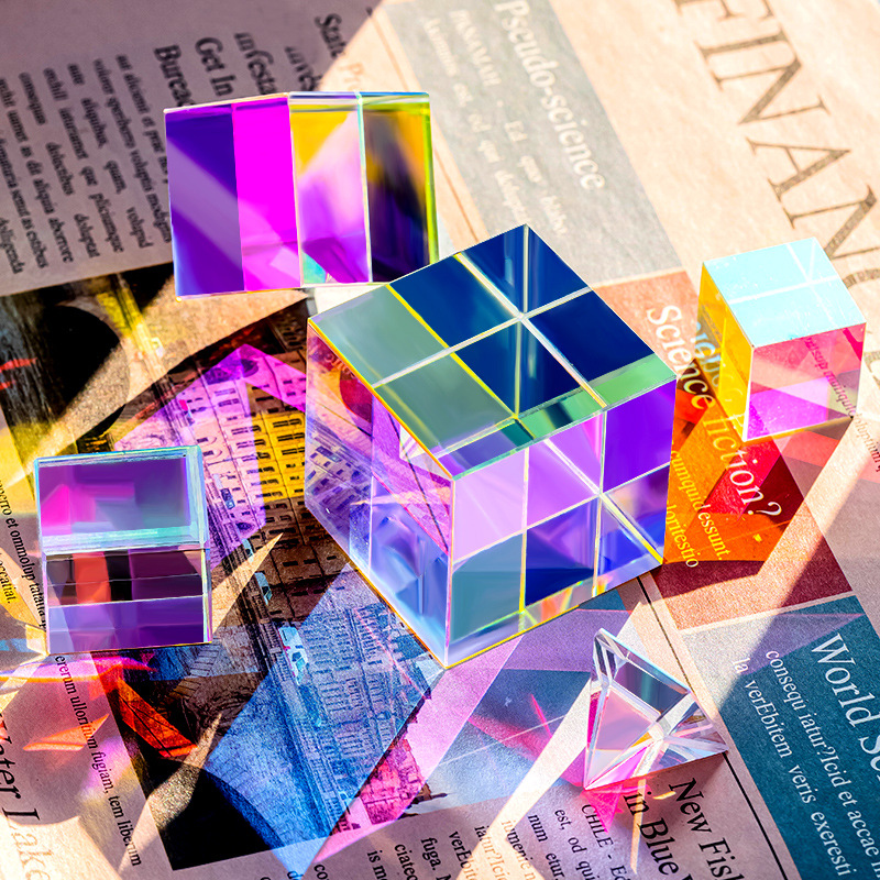 🌈 Rainbow Prism Suncatcher Light Cube