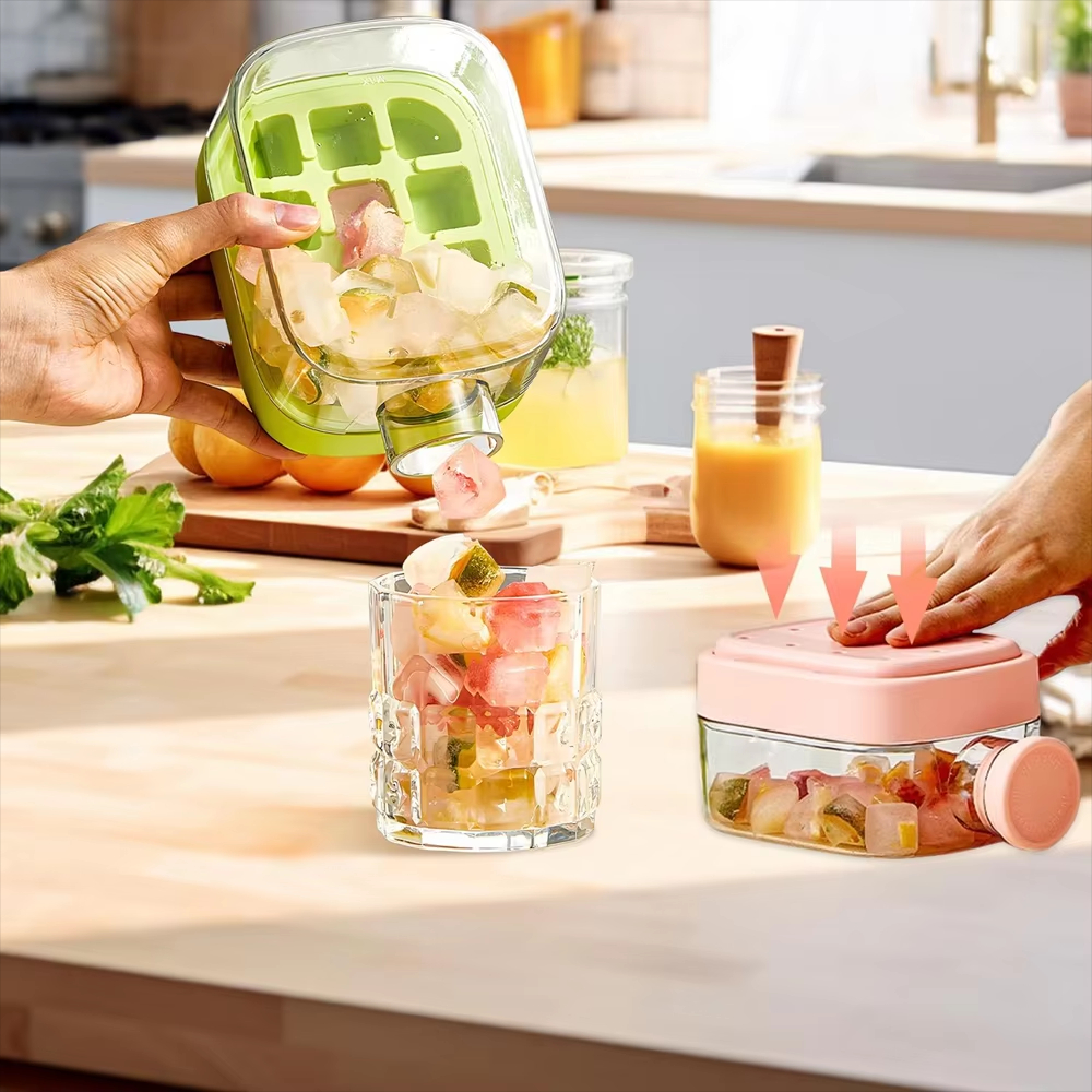 2-in-1 Ice Cube Bottle with Straw