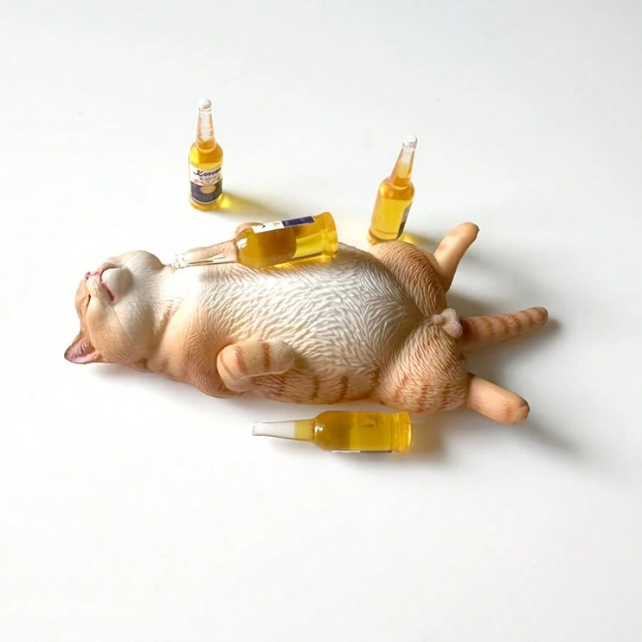Cute Sleeping Pet Resin Figurines 🐶🐱🍺