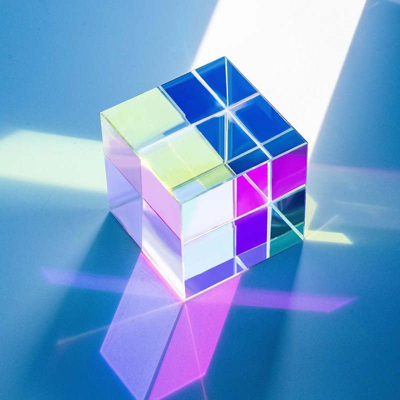 🌈 Rainbow Prism Suncatcher Light Cube