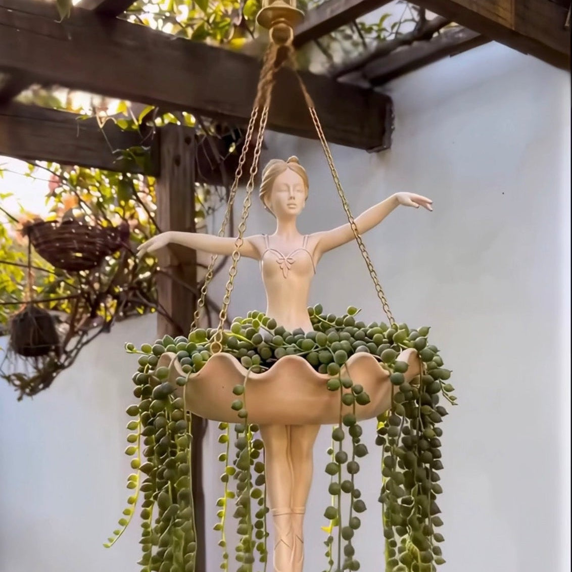 Ballerina Chain Planters