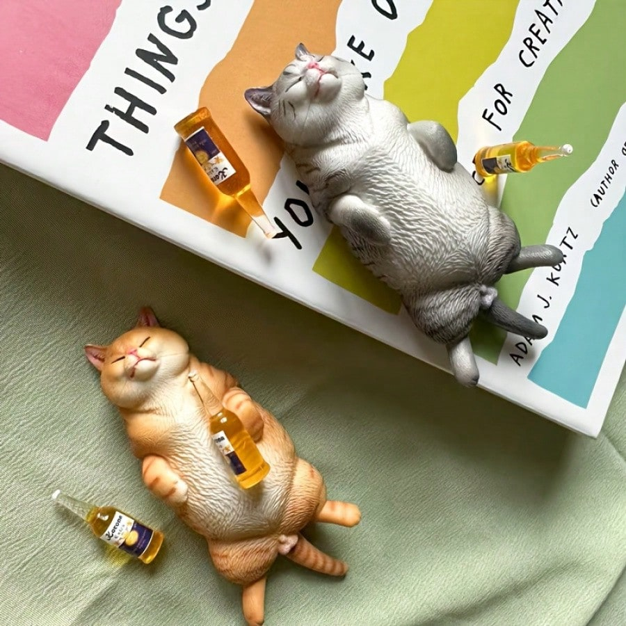 Cute Sleeping Pet Resin Figurines 🐶🐱🍺