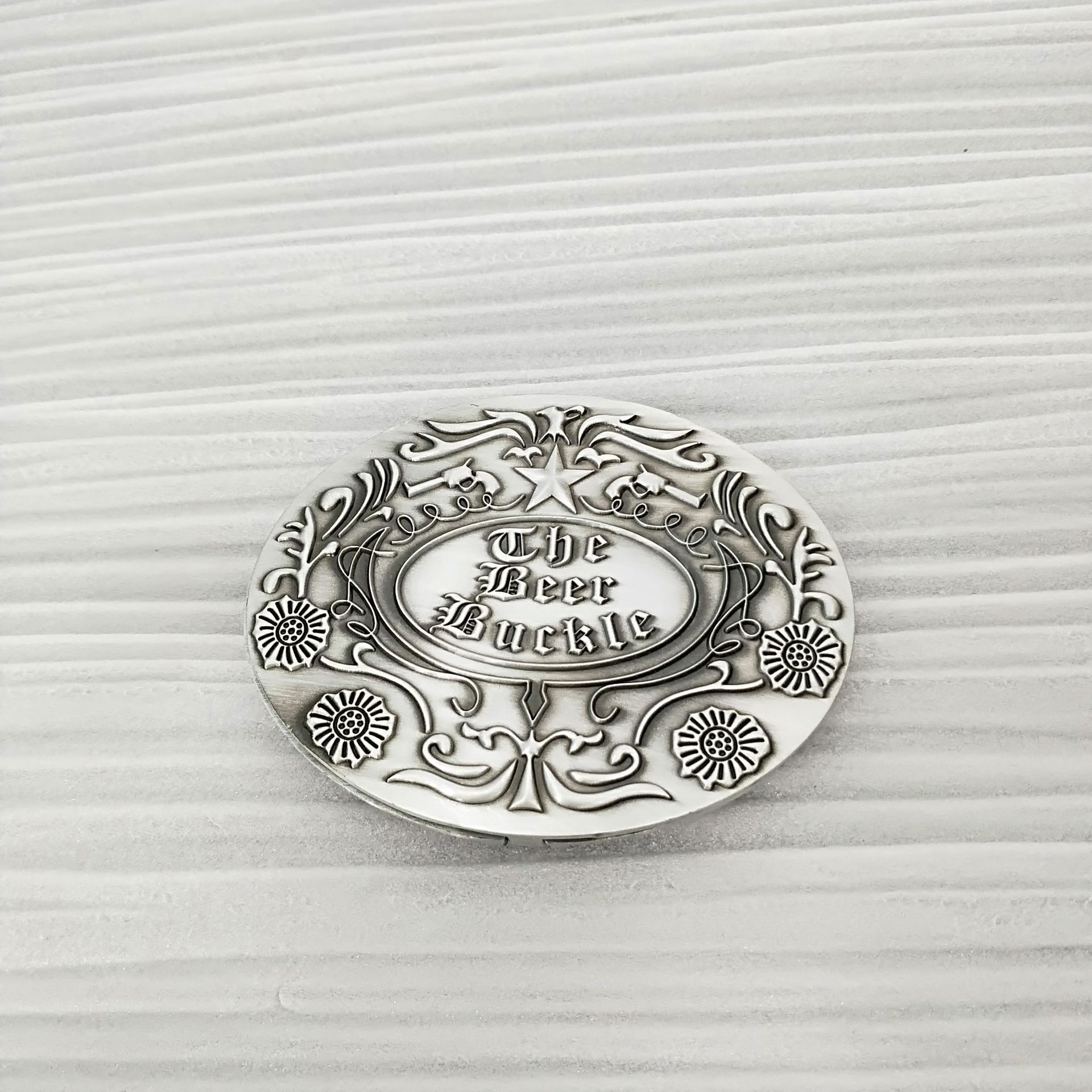🤠 Texas Style Hands-Free Beverage Belt Buckle