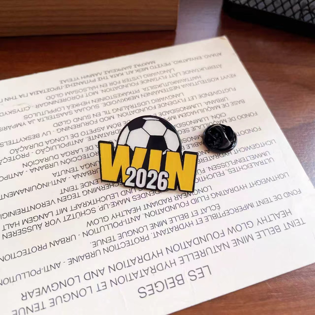 🏆 2026 World Cup Football Fan Collectible Metal Pin Badge