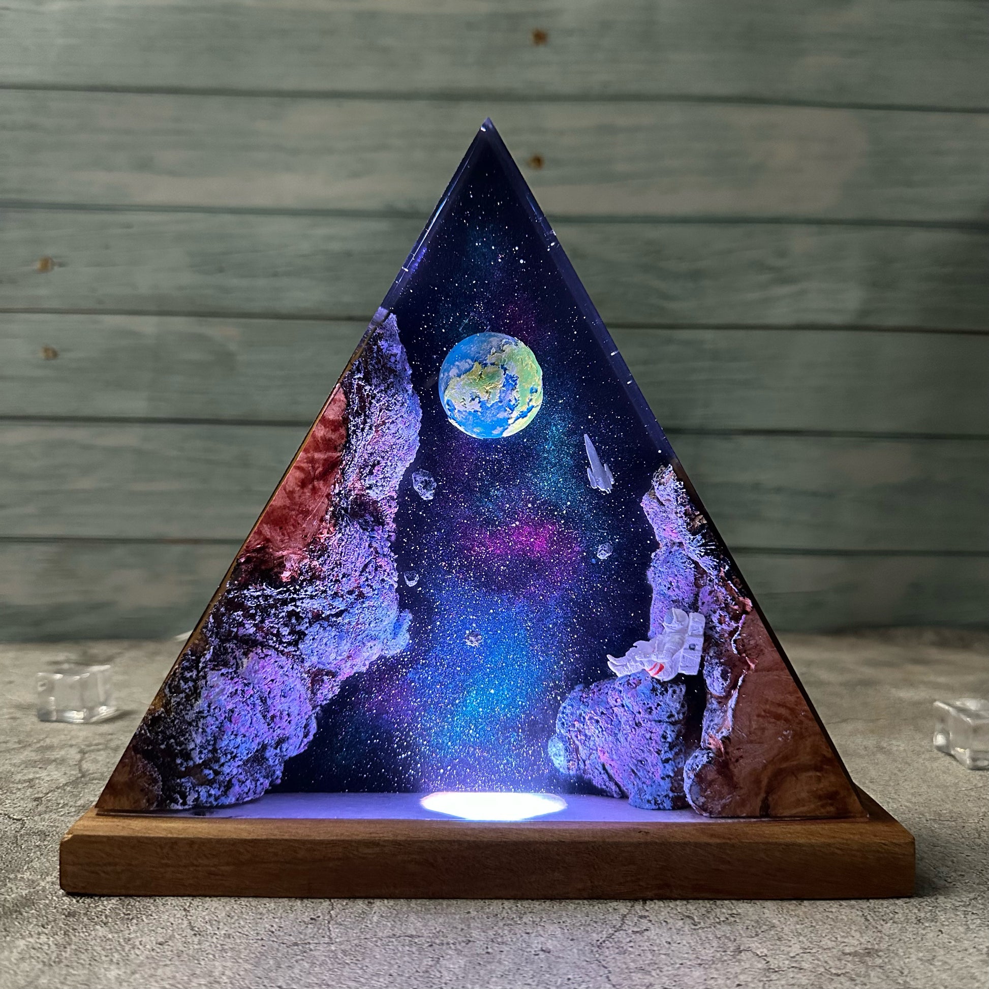 Space Astronaut Epoxy Lamp Galaxy Wood Night Ligh Unique Gift Home Decor