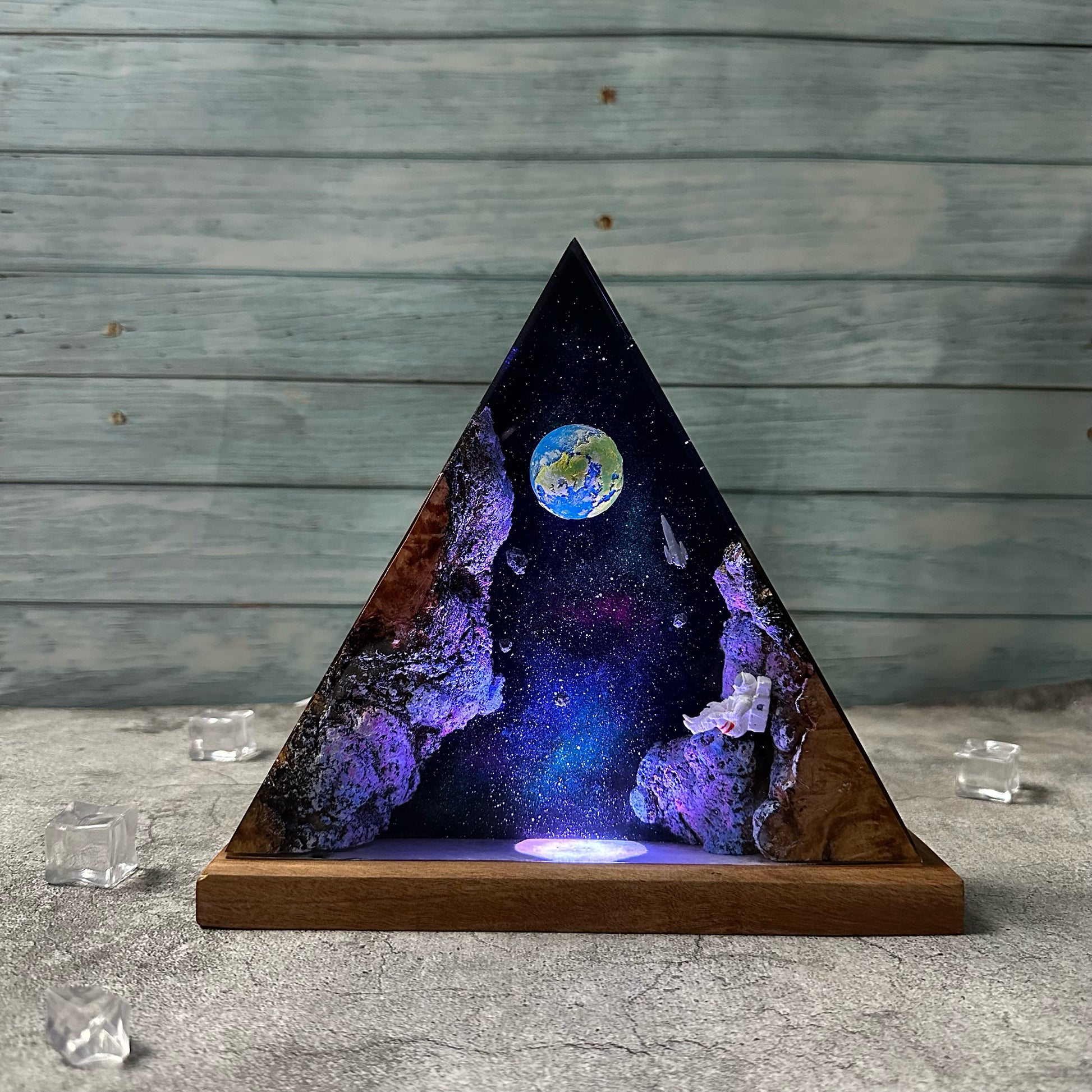 Space Astronaut Epoxy Lamp Galaxy Wood Night Ligh Unique Gift Home Decor