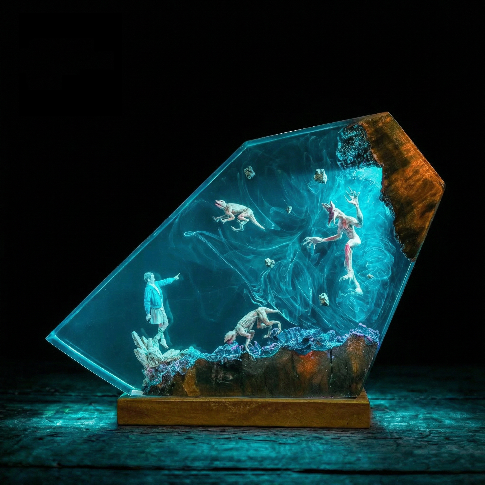 [Limited Edition Design]Stranger Horror Resin Night Light Epoxy Wood Lamp Unique Gift Home Decor