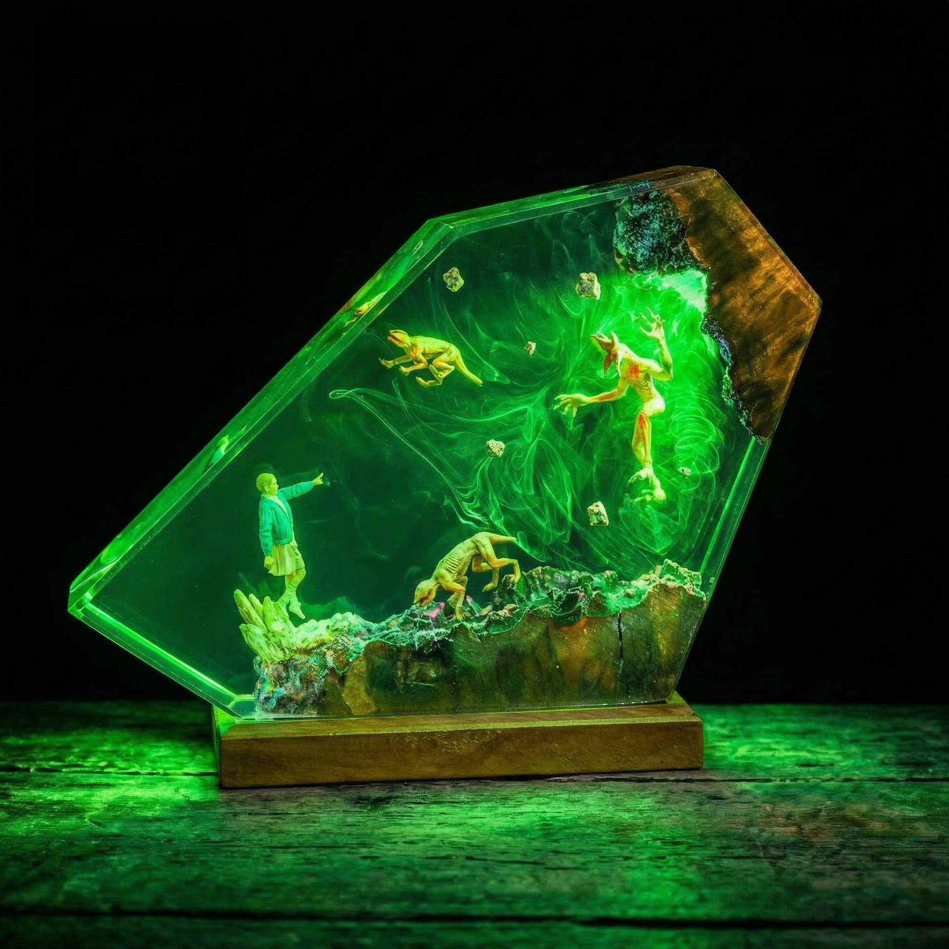 [Limited Edition Design]Stranger Horror Resin Night Light Epoxy Wood Lamp Unique Gift Home Decor