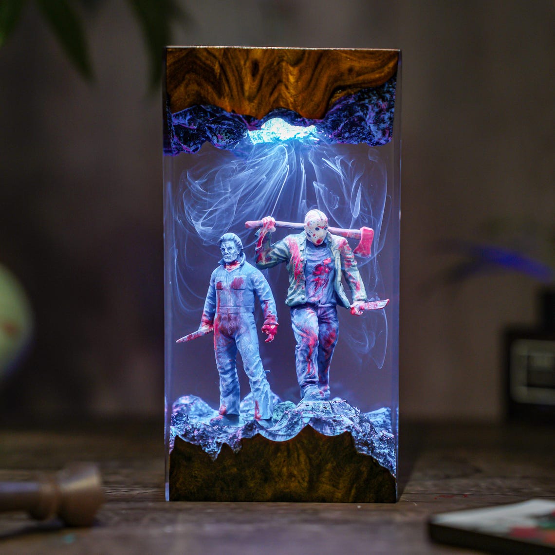 Slasher Killer Resin Lamp, Horror Killer Figure Night Light, Halloween Decor, Horror Fan Gift