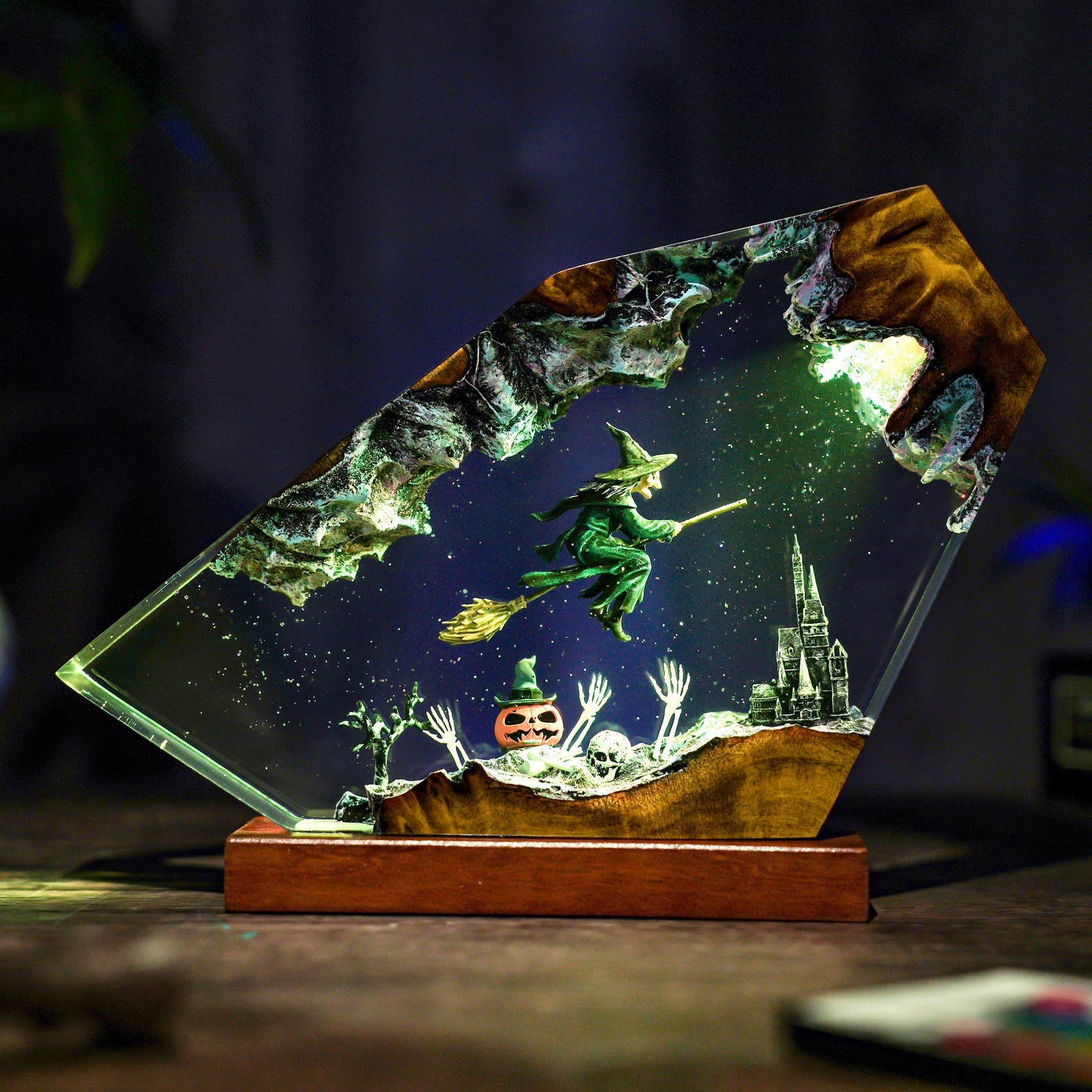 Flying Witch Resin Lamp, Halloween Night Light, Dark Fantasy Decor, Gothic Witch Figure Display, Spooky Gift for Halloween Lovers