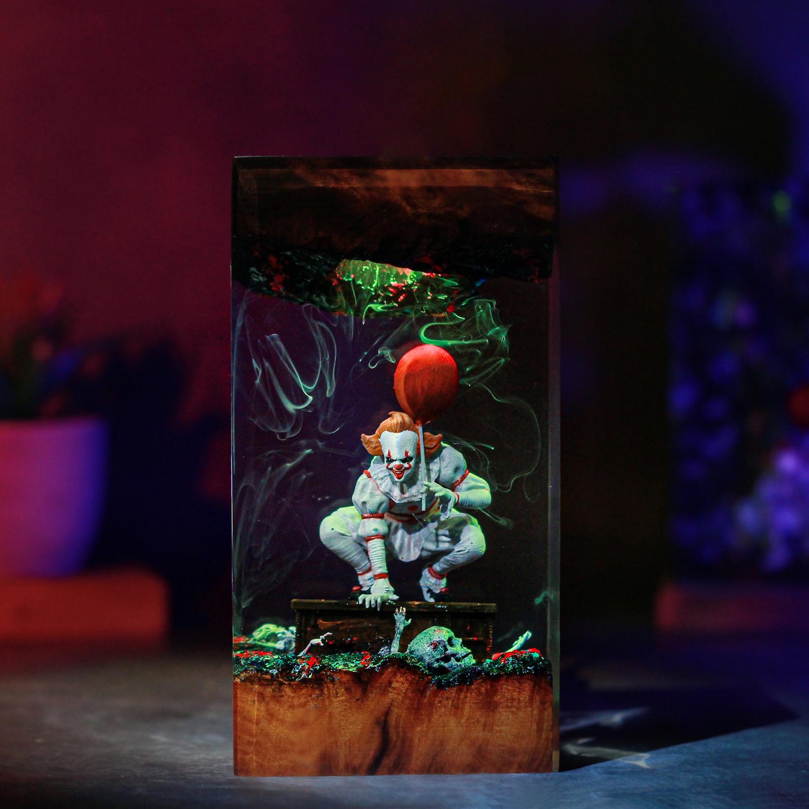 Creepy Clown Resin Lamp, Horror Clown Figure Night Light, Halloween Decor, Spooky Horror Fan Gift
