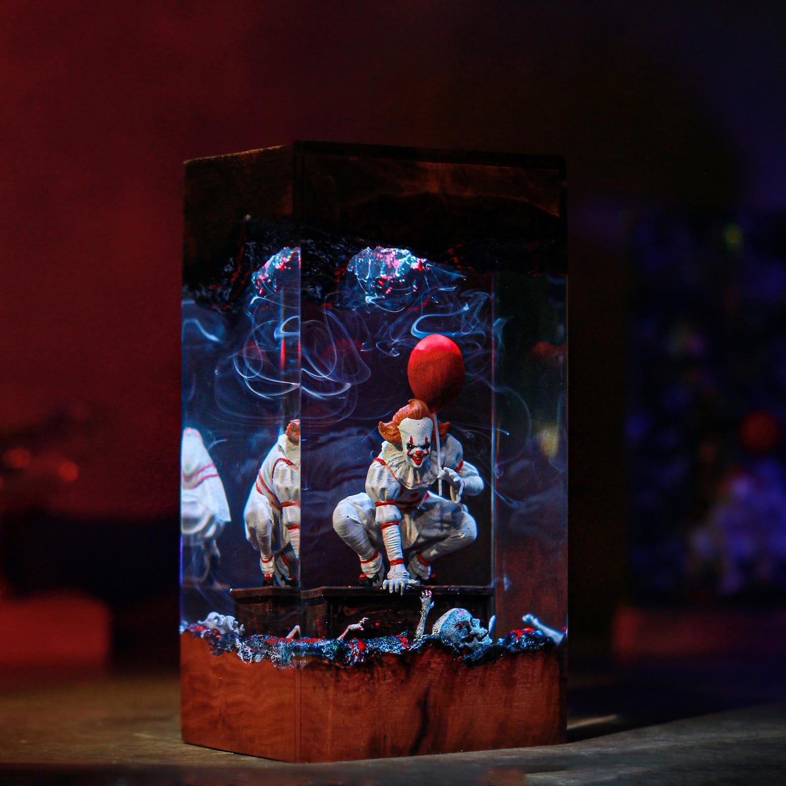 Creepy Clown Resin Lamp, Horror Clown Figure Night Light, Halloween Decor, Spooky Horror Fan Gift