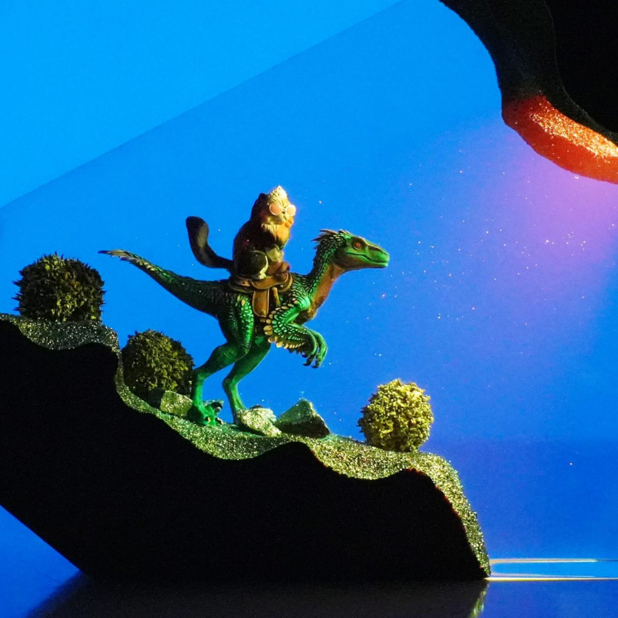 Dungeon Crawler Carl Resin Lamp Unique Gift Home Decor