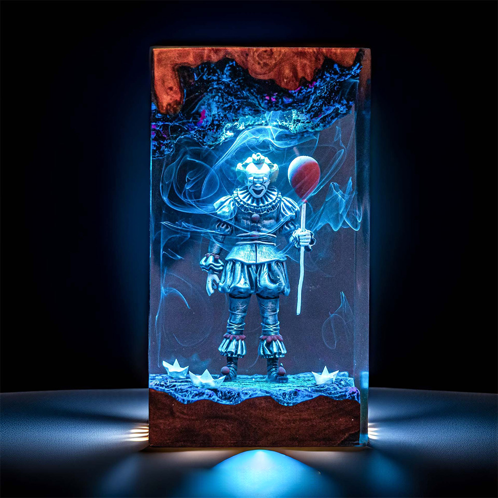 Creepy Clown Resin Lamp, Horror Clown Figure Night Light, Halloween Decor, Spooky Horror Fan Gift