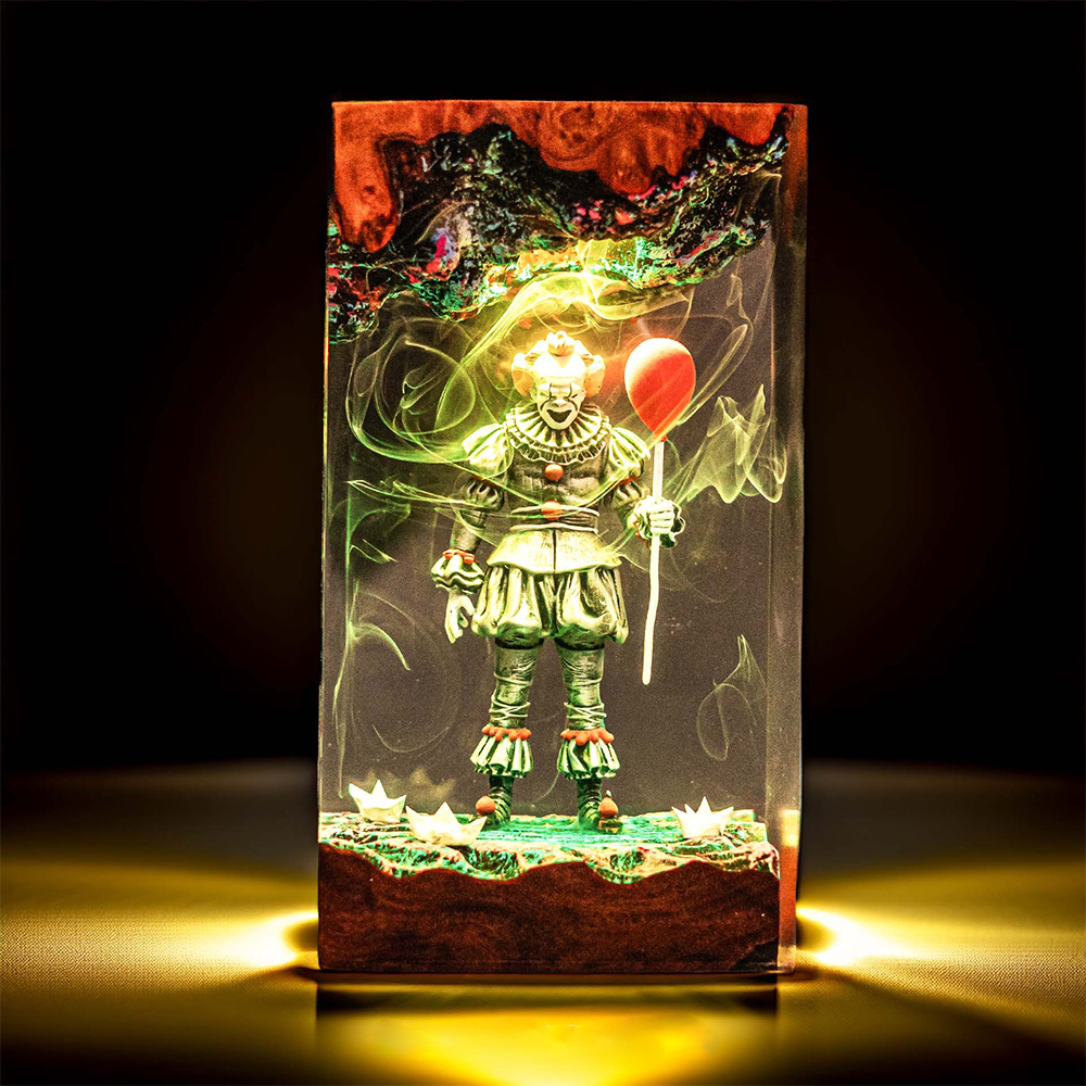 Creepy Clown Resin Lamp, Horror Clown Figure Night Light, Halloween Decor, Spooky Horror Fan Gift