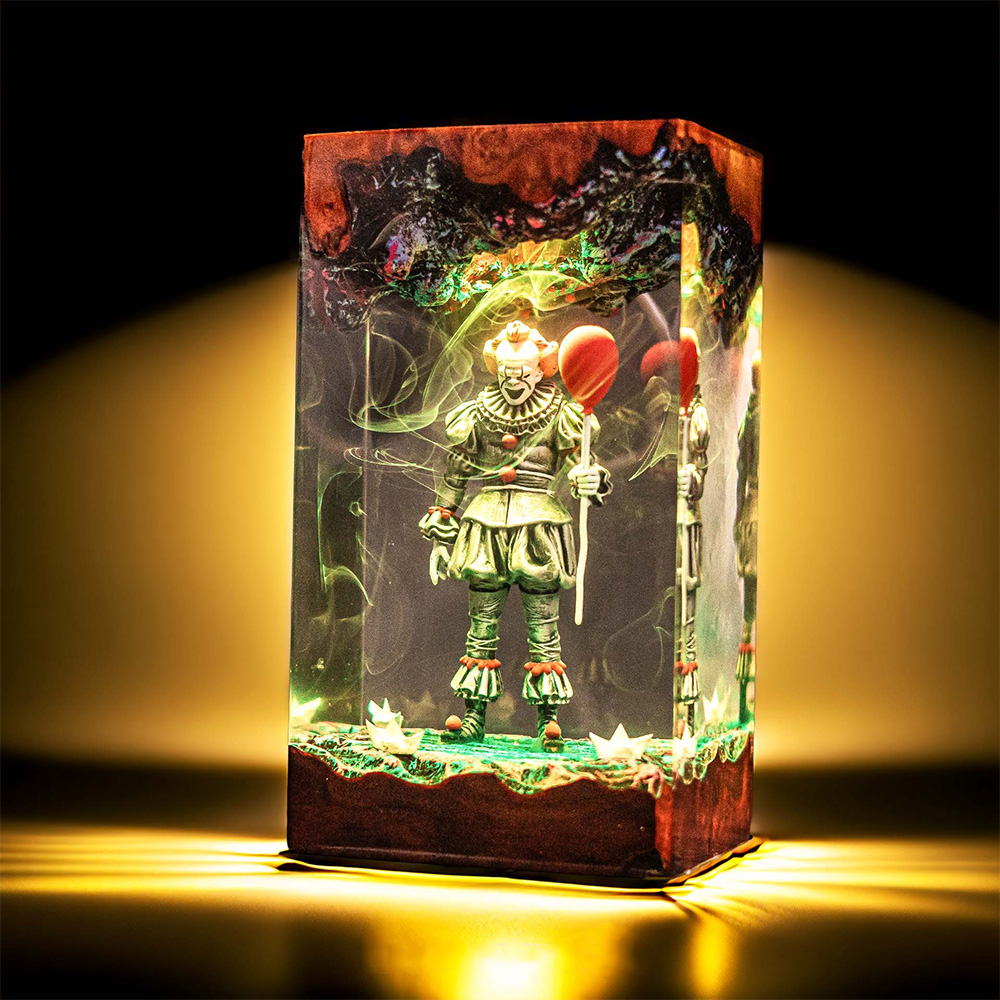 Creepy Clown Resin Lamp, Horror Clown Figure Night Light, Halloween Decor, Spooky Horror Fan Gift