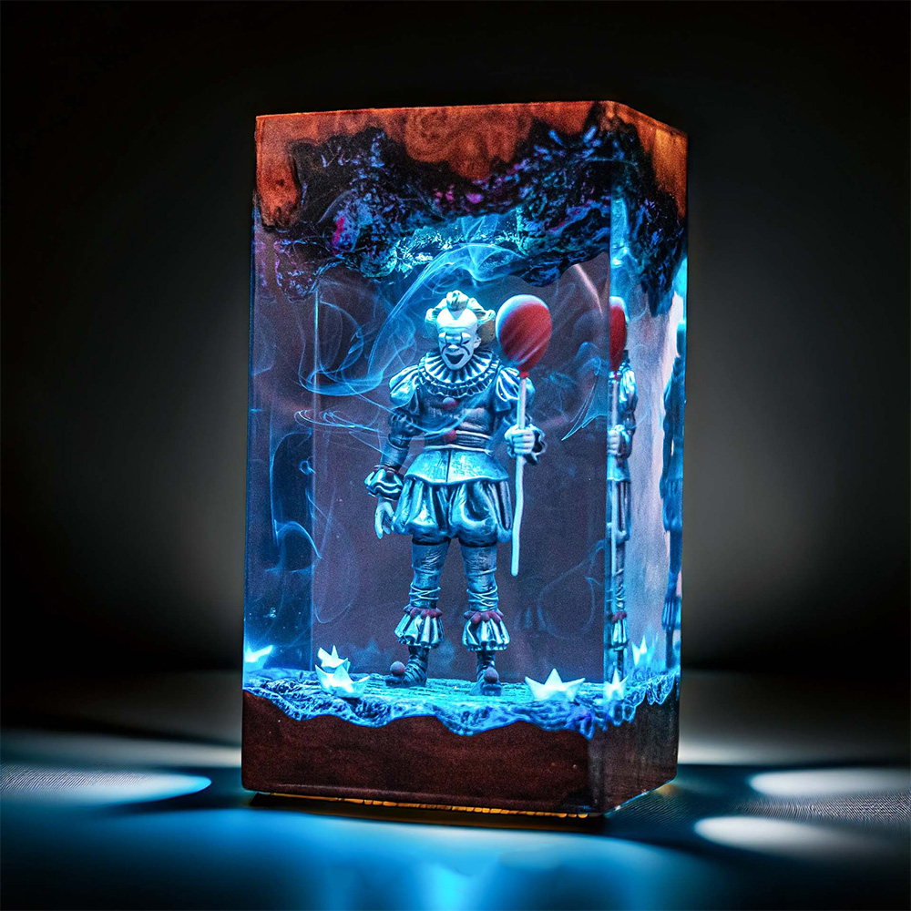 Creepy Clown Resin Lamp, Horror Clown Figure Night Light, Halloween Decor, Spooky Horror Fan Gift