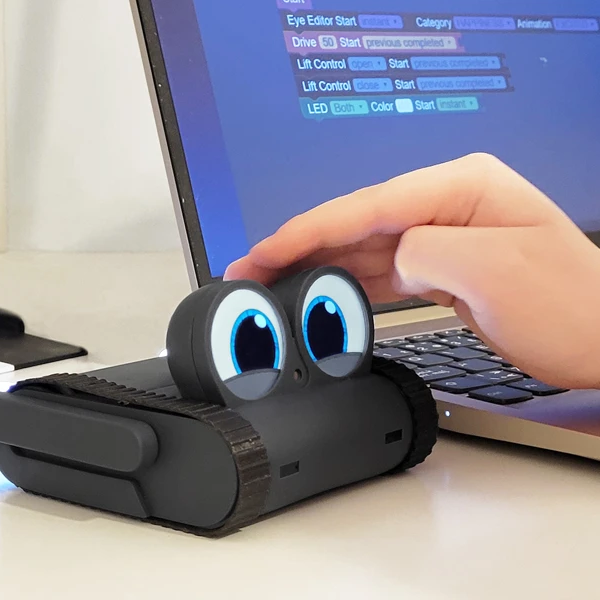 Companion Robot– USB Powered