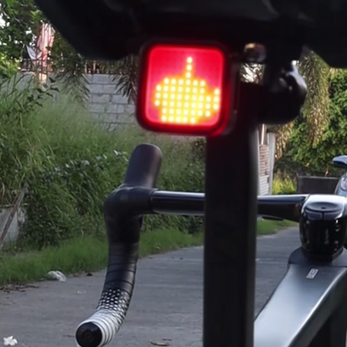 Smart Emoji Sensor Bicycle Tail Light for Night Riding